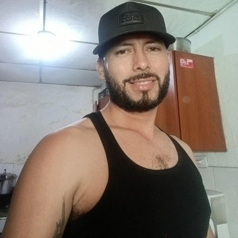 thonychatoA357 profile photo