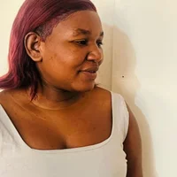 รูปโปรไฟล ์ของ Mia-CharmsX