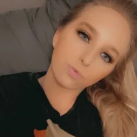 daddysgirl94's Profile Pic