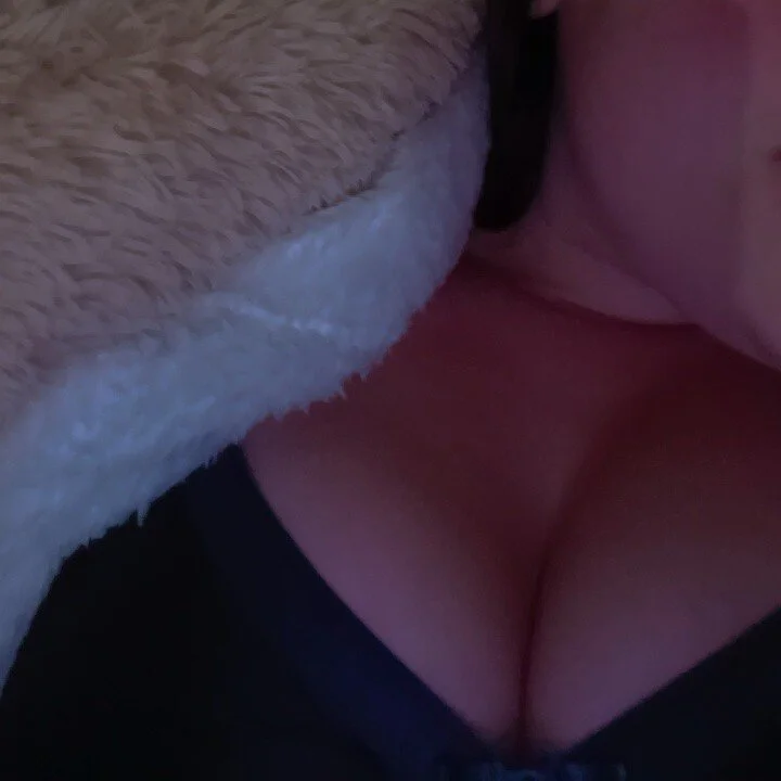 likiaaaaa profile photo