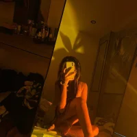 hli657899's Profile Pic