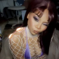r0sie-peach's Profile Pic