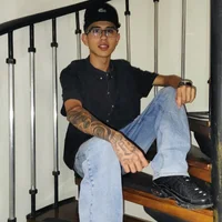 รูปอวาตาร์ของ asher_lux