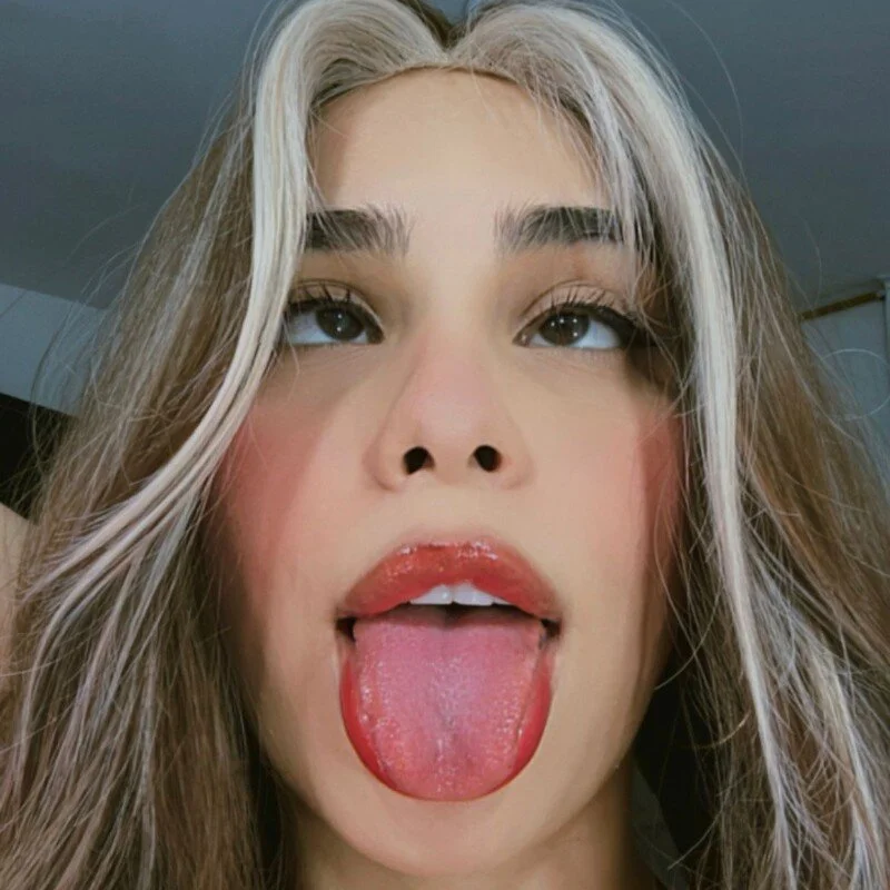 crisbell_lopez Stripchat profile image