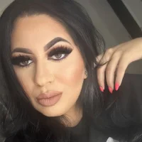תמונת פרופיל של MiaBelucci