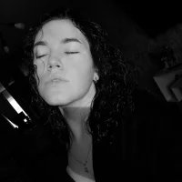 QuennaFarewell's Profile Pic