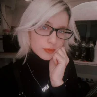 YummyGiirl's Profile Pic