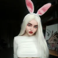 Foto desnuda XXX de alice_wondercum