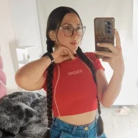 Аватар ArianaDominguez_Pink