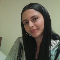 Mmaria8709's Profile Pic