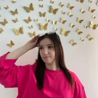 SinaClancey's Profile Pic