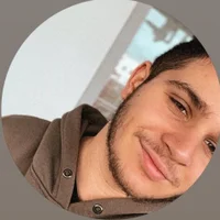 juli44369's Profile Pic