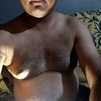 damihots00's Profile Pic