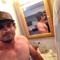 ReedySheikdom Φωτ, Προφίλ