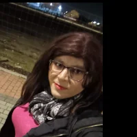monikacros38's Avatar Pic