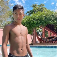 victor2k__'s Profile Pic