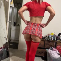 laurasexhot9's Profile Pic