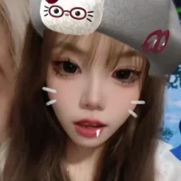 yyy-99's Profile Pic