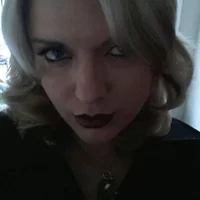 Roxy79's Profile Pic