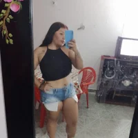 Ashley_0's Profile Pic