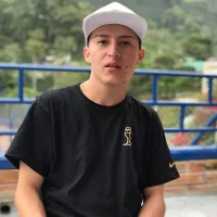 straight-guys's Profile Pic