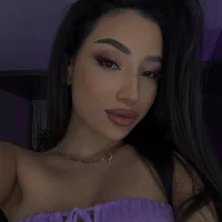 GinaValentinna's Avatar Pic