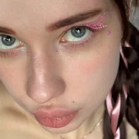 slowlove_1 Adlı Modelin Avatarı