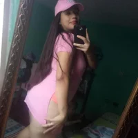 charlotte_jones23's Profile Pic