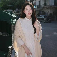 JerryJen11's Offline Chat Room