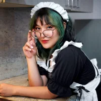 Emilee_666's Profile Pic