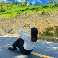 Aha-aa Φωτ, Προφίλ