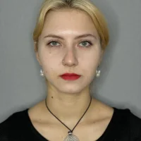 HinesSophie's Profile Pic