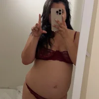 Slika avatara modela HispanicHoney69
