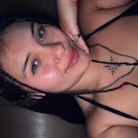 Nahomy_Bell_01's Avatar Pic