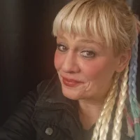 sonnenelf's Profile Pic