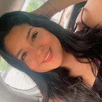Yenny_Ross's Profile Pic