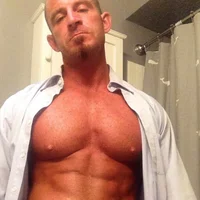 trayhawk's Avatar Photo