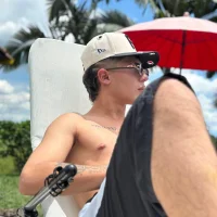 Профилна снимка на latiin_boy21