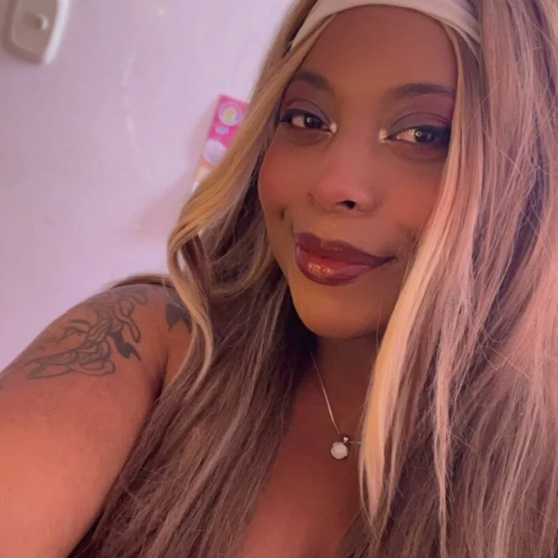 RosiBrownn_ profile photo