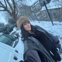 Awatar – Miakhalifa_a