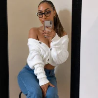 SULTRYBEAUTYxx's Avatar Pic