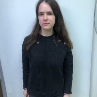 EsmeHelms's Profile Pic