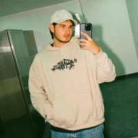 thiaann's Avatar Pic