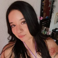 Lia_Robertss_b