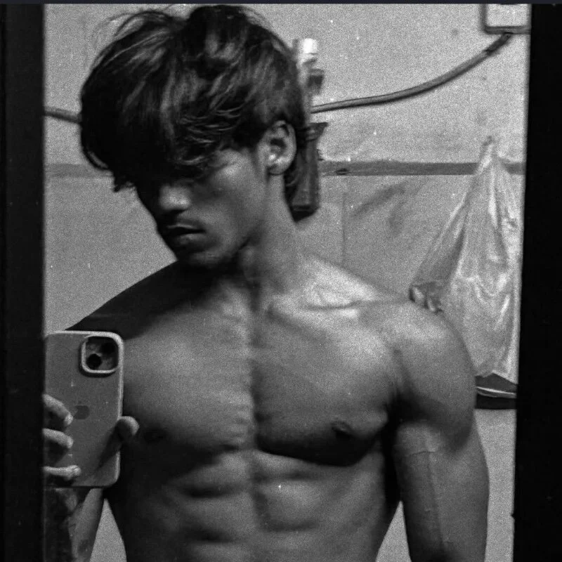 dickSmall69 profile photo