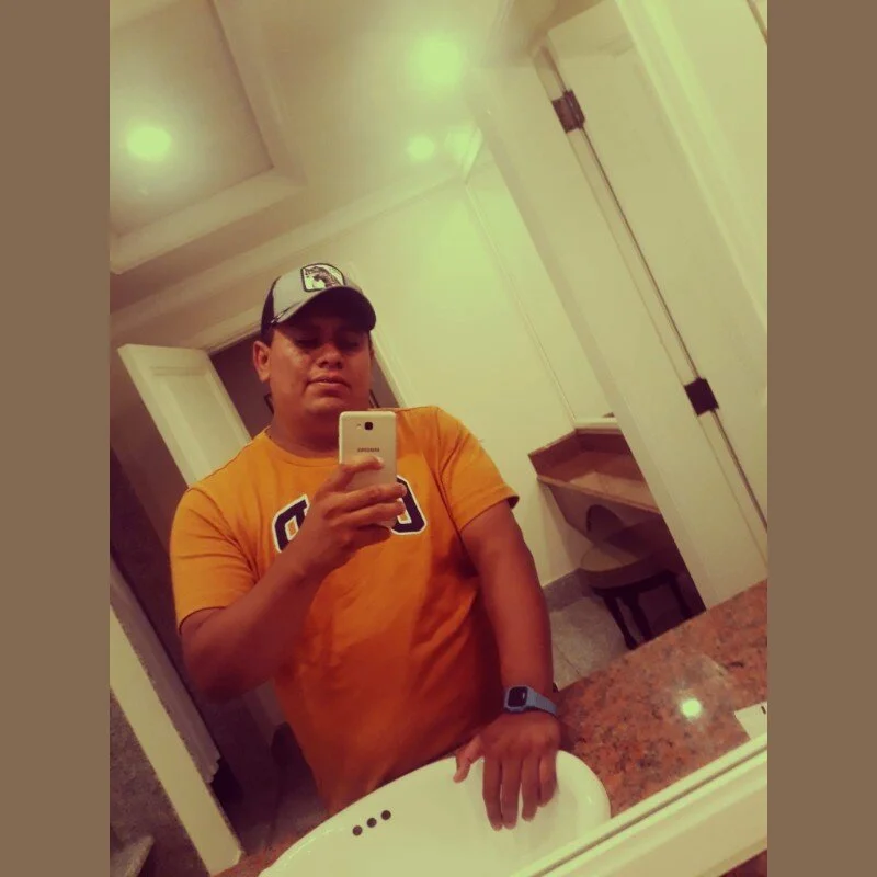 JesVelJim profile photo