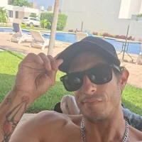 roberto121311 的個人資料圖片