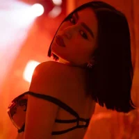 mily_thomson_b_'s Avatar Pic