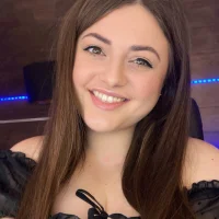 KatieCrush's Avatar Pic
