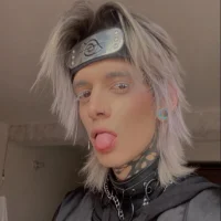 1danii's Profile Pic
